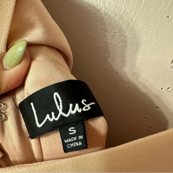 Lulus Chiffon Full Length Maxi Dress Champagne Size S - Picture 8 of 8